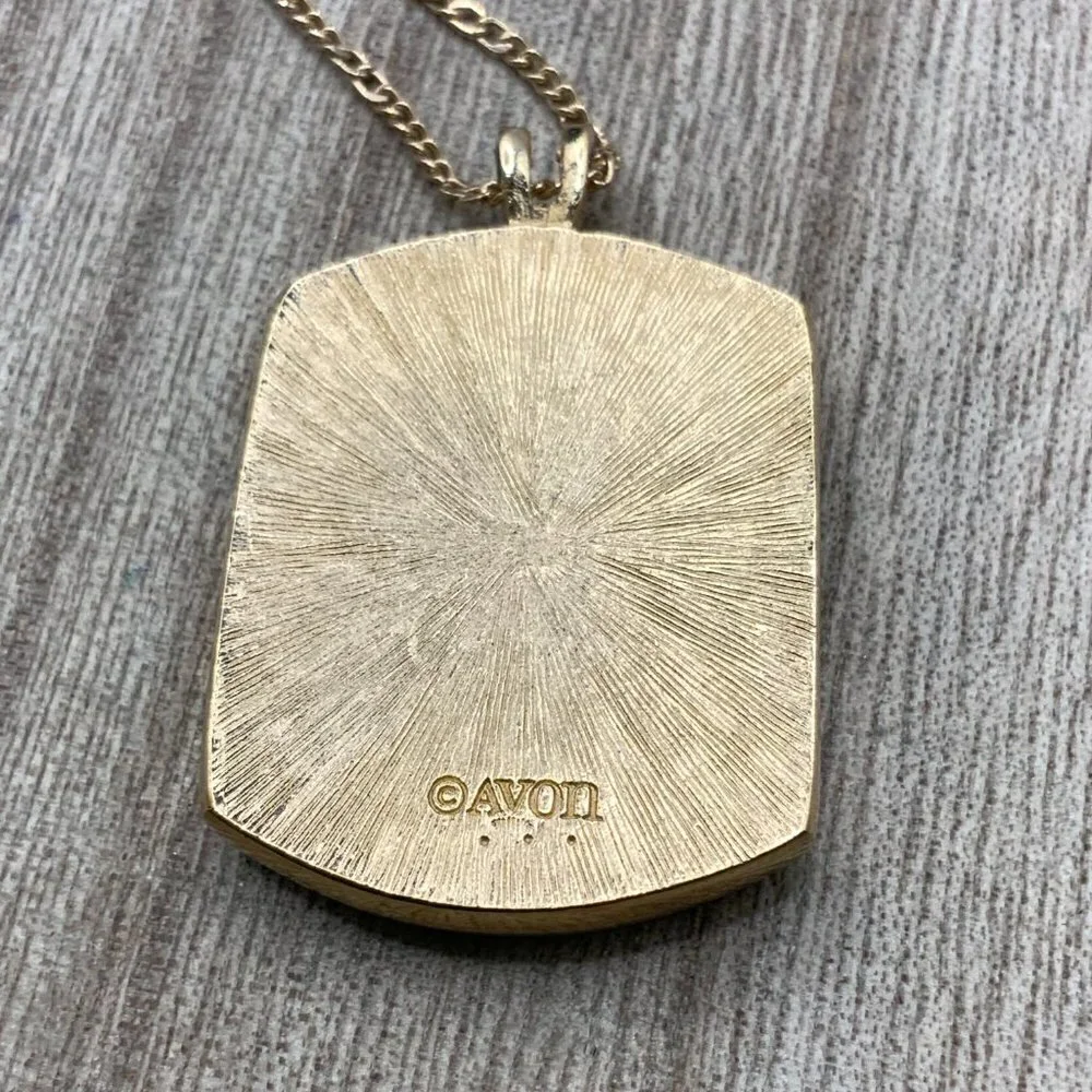 Avon Floral Purple Pink Gold Tone Porcelain Pendant Necklace